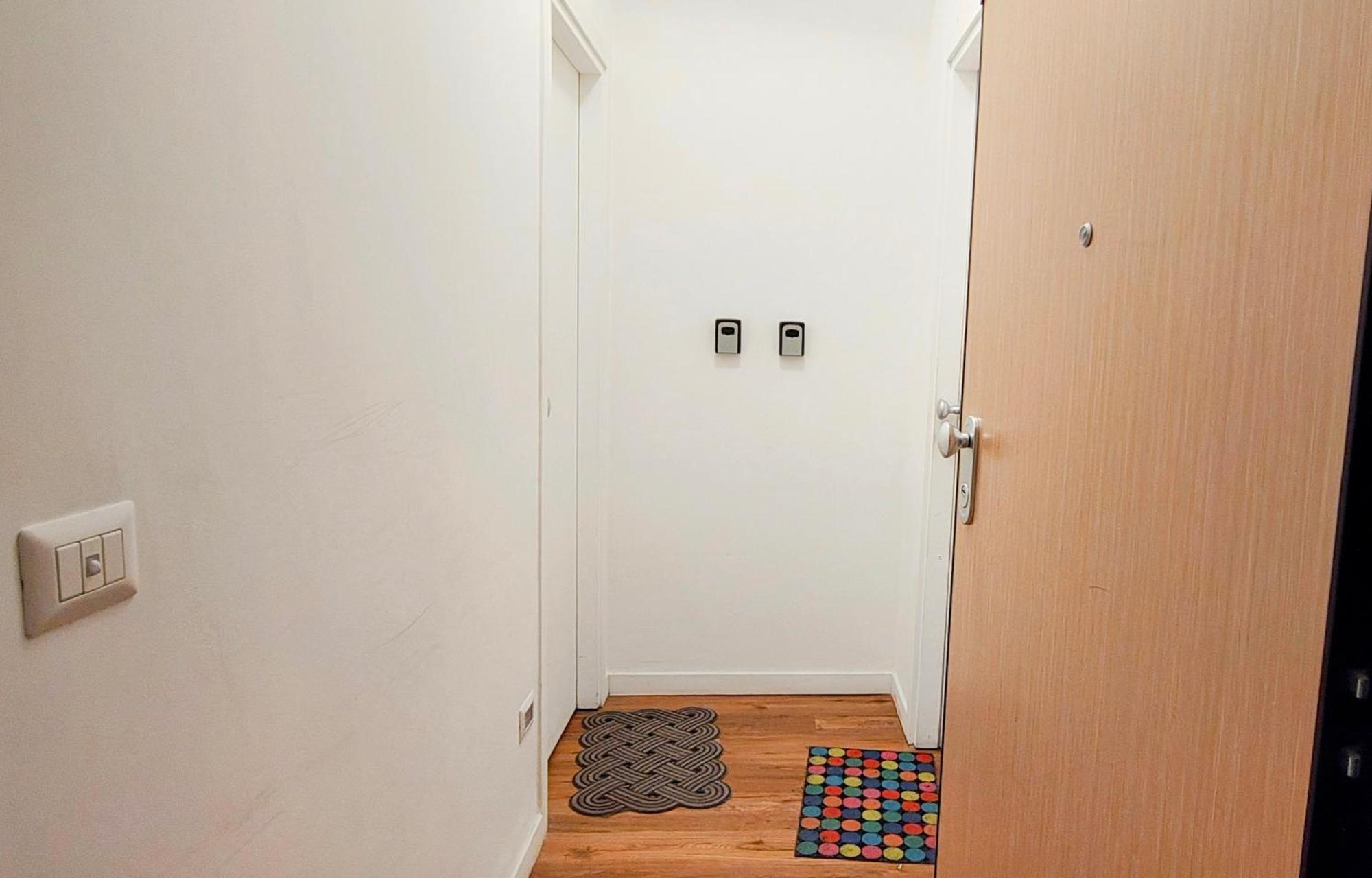 Central Suite Apartment Bari Exterior photo